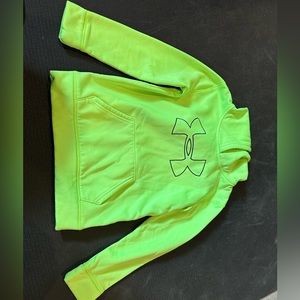 Under armour sweatshirt - size 7